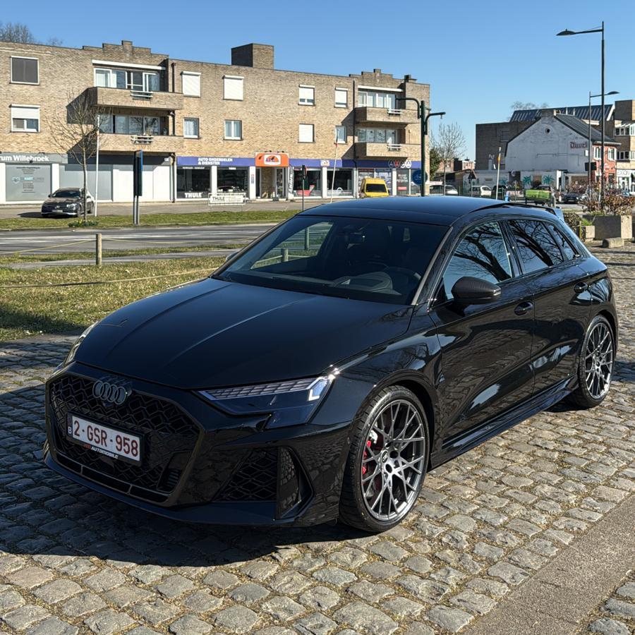 Audi RS3 2025
