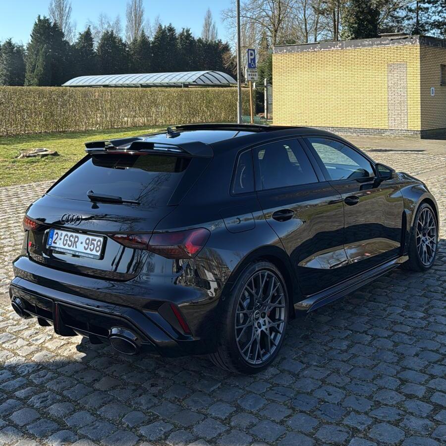 Audi RS3 2025