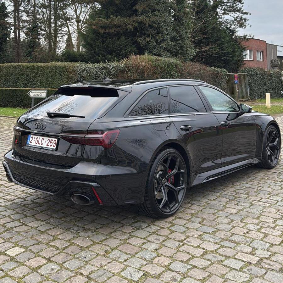 Audi RS6 Performance Noire