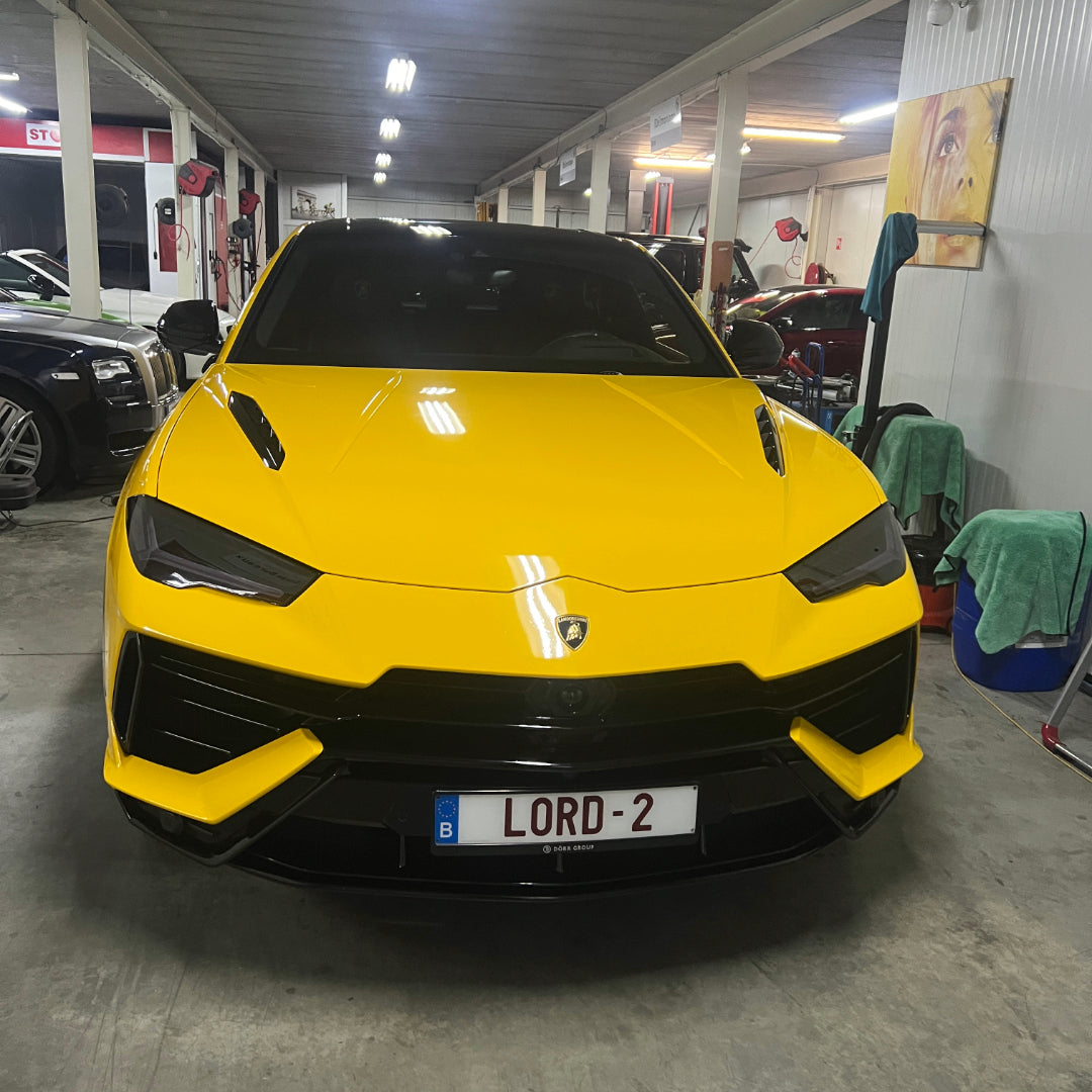 LAMBORGHINI URUS S